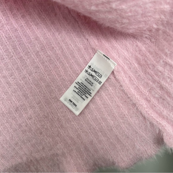 Sincerely Jules Fluffy Baby Pink Short Sleeve Cardigan - Picture 6 of 9